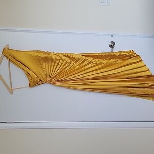 Gold pleated dress, size M